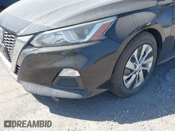2019 Nissan Altima S z VIN 1N4BL4BV0KC233402, wystawiony jako IAAI lot #41917621 z przebiegiem 115 224 mil mil oraz . Historia ofert i sprzedaży dostępna na DreamBid. Obrazek 18.