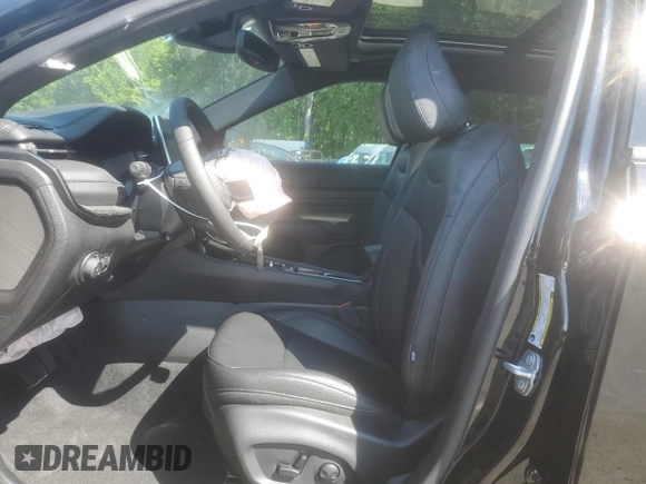 2025 Jeep Compass Limited z VIN 3C4NJDCN8ST517974, wystawiony jako Copart lot #59376325 z przebiegiem 1 606 mil mil oraz Szkoda całkowita • Salvage title. Historia ofert i sprzedaży dostępna na DreamBid. Obrazek 7.