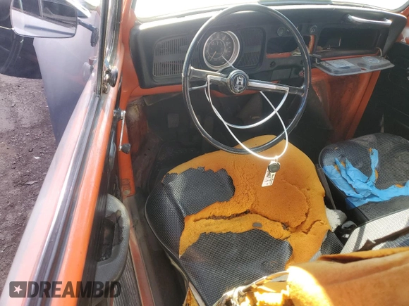 1971 Volkswagen Beetle with VIN 1112647256, listed as a Copart auction lot 46463125 with 90,558 mi miles and Clean Title. Bid and sale history available at DreamBid. Image 8.