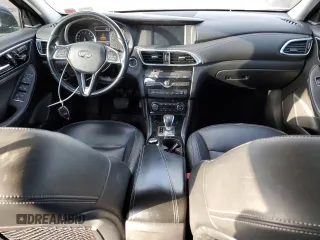 2017 Infiniti QX30 Luxury with VIN SJKCH5CR6HA021094, listed as a Copart auction lot 82018264 with 89,987 mi miles and Salvage title. Bid and sale history available at DreamBid. Image 8.