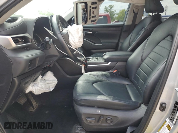 2023 Toyota Highlander L with VIN 5TDKDRBH5PS022426, listed as a Copart auction lot 55917045 with 82,610 mi miles and Salvage title. Bid and sale history available at DreamBid. Image 7.