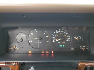 1998 Jeep Grand Cherokee Limited with VIN 1J4GZ78Y5WC259043, listed as a Copart auction lot 43976955 with 212,910 mi miles and Salvage Title. Bid and sale history available at carsss.com. Image 9.