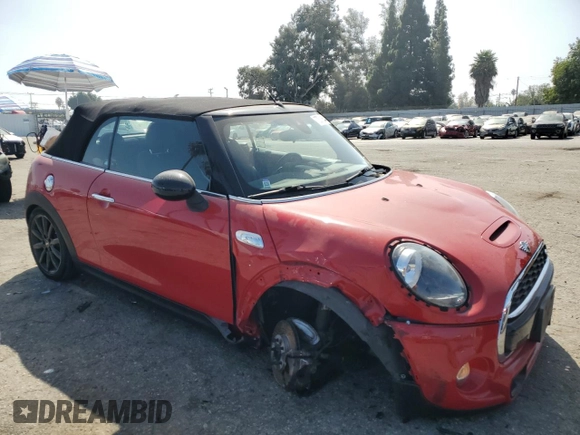 2019 MINI Convertible Cooper S with VIN WMWWG9C55K3E39441, listed as a Copart auction lot 72802544 with 33,882 mi miles and Salvage Title. Bid and sale history available at carsss.com. Image 4.