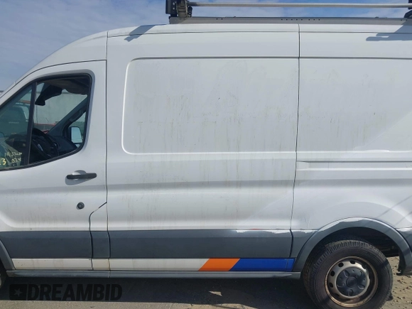 2018 Ford Transit with VIN 1FTYR1CM3JKB05523, listed as a IAAI auction lot 41918124 with 207,984 mi miles and . Bid and sale history available at DreamBid. Image 14.