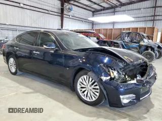 2018 Infiniti Q70 Luxe z VIN JN1BY1PP8JM330329, wystawiony jako Copart lot #57878215 z przebiegiem 126 125 mil mil oraz Nie do naprawy. Historia ofert i sprzedaży dostępna na DreamBid. Obrazek 4.
