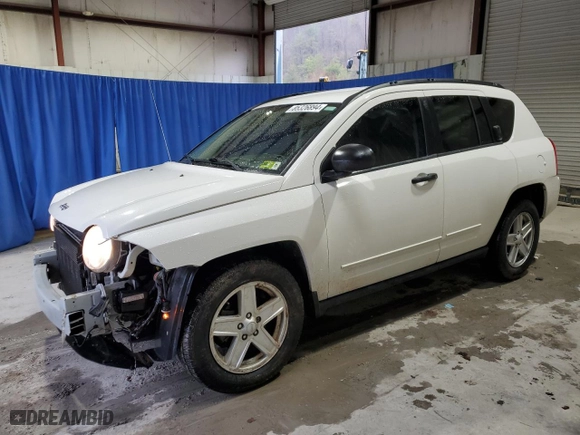 2008 Jeep Compass Sport with VIN 1J8FF47W98D691570, listed as a Copart auction lot 85326894 with 113,531 mi miles and Salvage Title. Bid and sale history available at carsss.com. Image 1.