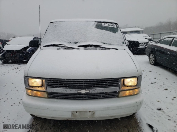2004 Chevrolet Astro Passenger with VIN 1GNDM19X04B109815, listed as a Copart auction lot 41752345 with 110,931 mi miles and Clean Title. Bid and sale history available at carsss.com. Image 5.