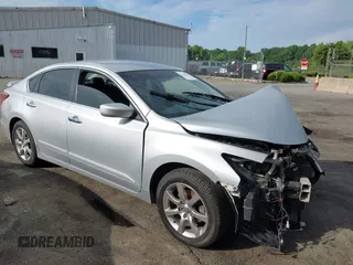 2015 Nissan Altima 2.5 z VIN 1N4AL3AP8FN869892, wystawiony jako IAAI lot #42224337 z przebiegiem Nie podano mil oraz . Historia ofert i sprzedaży dostępna na DreamBid. Obrazek 1.