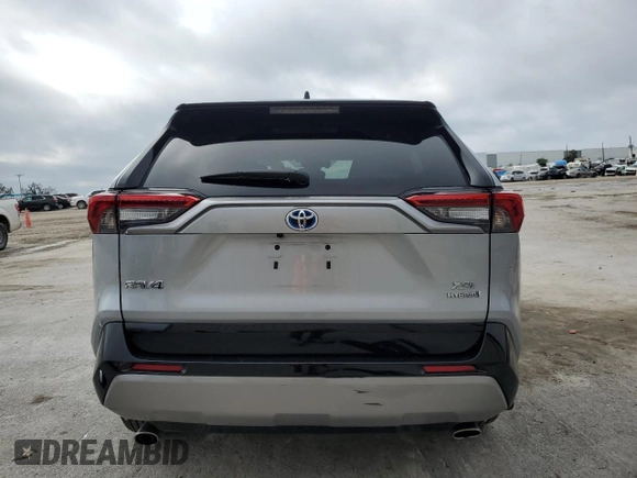 2024 Toyota RAV4 Hybrid XSE with VIN 2T3E6RFV5RW055015, listed as a Copart auction lot 86849154 with 17,849 mi miles and Salvage Title. Bid and sale history available at carsss.com. Image 6.