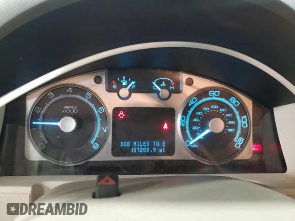 2010 Mercury Mariner Premier with VIN 4M2CN9H74AKJ06777, listed as a Copart auction lot 87920815 with 187,208 mi miles and Salvage title. Bid and sale history available at DreamBid. Image 9.