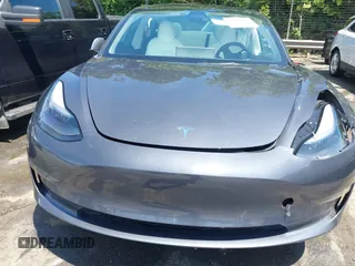 2023 Tesla Model 3 z VIN 5YJ3E1EA7PF413311, wystawiony jako IAAI lot #42442055 z przebiegiem 25 270 mil mil oraz . Historia ofert i sprzedaży dostępna na DreamBid. Obrazek 22.