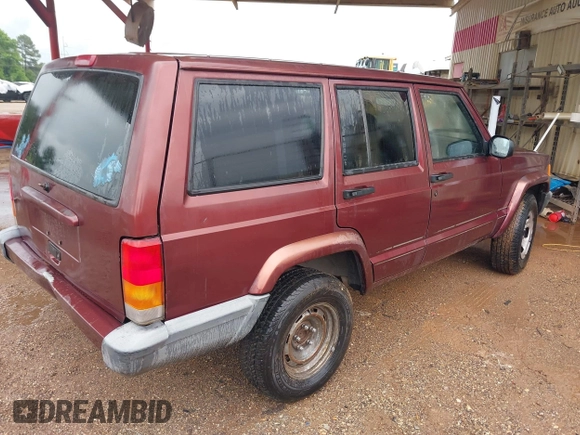 2000 Jeep Cherokee with VIN 1J4FT48S1YL249541, listed as a IAAI auction lot 42111925 with 361,482 mi miles and . Bid and sale history available at DreamBid. Image 4.