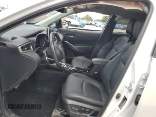 2023 Toyota Corolla Cross XLE z VIN 7MUDAAAG7PV051492, wystawiony jako Copart lot #61185635 z przebiegiem 79 364 mil mil oraz Nie do naprawy • Non repairable. Historia ofert i sprzedaży dostępna na DreamBid. Obrazek 7.
