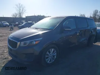 2017 Kia Sedona LX with VIN KNDMB5C12H6229530, listed as a IAAI auction lot 41817443 with 97,160 mi miles. Bid and sale history available at carsss.com. Image 17.