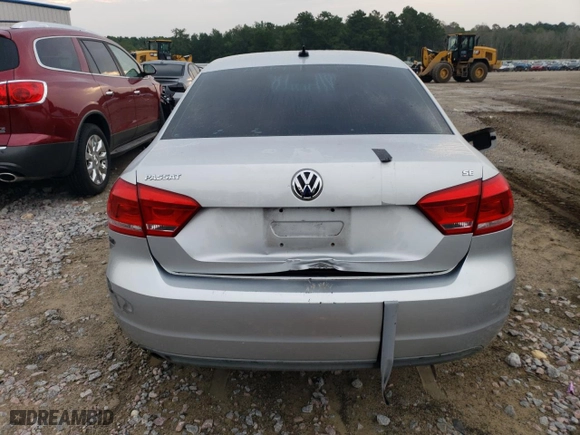2012 Volkswagen Passat SE with VIN 1VWBH7A36CC084019, listed as a Copart auction lot 61817433 with 0 mi miles and Salvage Title. Bid and sale history available at carsss.com. Image 6.