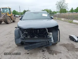 2021 Volkswagen Atlas SEL Premium R-Line с VIN 1V2FE2CA0MC223881, выставлен на аукционе IAAI как лот 42257435 с пробегом 81 674 миль миль и . История ставок и продаж доступна на DreamBid. Изображение 13.