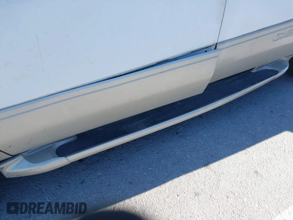 2000 Toyota Sienna LE with VIN 4T3ZF13C2YU171440, listed as a IAAI auction lot 42045373 with Not Provided miles and . Bid and sale history available at DreamBid. Image 6.