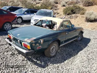 1972 FIAT 124 Spider z VIN 124CS10127996, wystawiony jako Copart lot #69366834 z przebiegiem 7 880 mil mil oraz Szkoda całkowita • Salvage title. Historia ofert i sprzedaży dostępna na DreamBid. Obrazek 3.