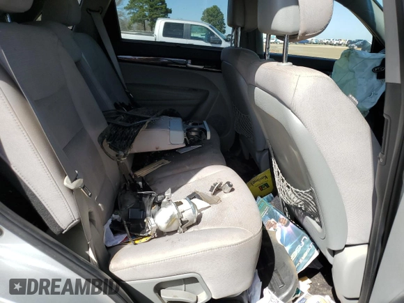 2014 Kia Sorento LX with VIN 5XYKTCA68EG530688, listed as a Copart auction lot 48933885 with 0 mi miles and Salvage Title. Bid and sale history available at carsss.com. Image 11.