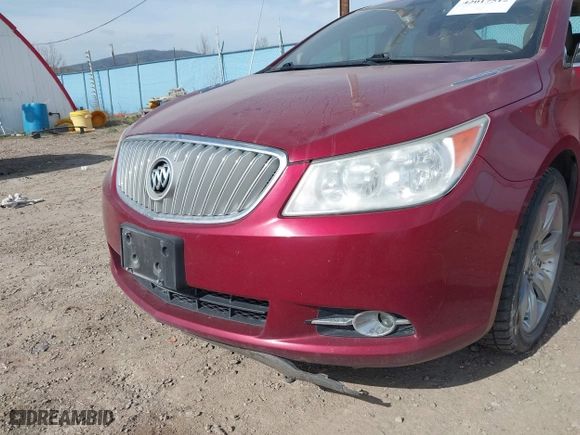 2011 Buick LaCrosse CXS with VIN 1G4GE5GD7BF293364, listed as a IAAI auction lot 42017512 with 173,136 mi miles. Bid and sale history available at carsss.com. Image 6.