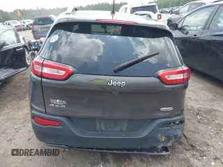 2018 Jeep Cherokee Latitude Plus with VIN 1C4PJMLB8JD502555, listed as a IAAI auction lot 42481887 with 124,437 mi miles and . Bid and sale history available at DreamBid. Image 17.