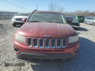 2014 Jeep Compass Latitude with VIN 1C4NJCEBXED509530, listed as a Copart auction lot 46624785 with 162,981 mi miles and Salvage Title. Bid and sale history available at DreamBid. Image 5.
