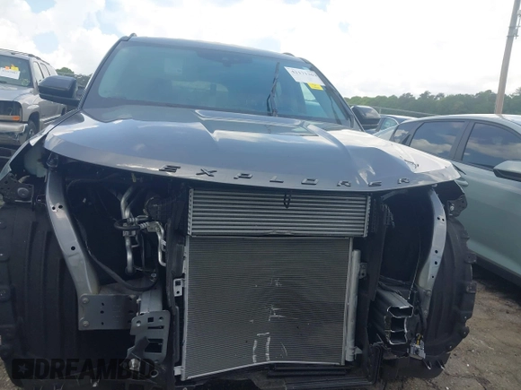 2022 Ford Explorer XLT z VIN 1FMSK7DH8NGB12227, wystawiony jako IAAI lot #42171362 z przebiegiem 7 543 mil mil oraz . Historia ofert i sprzedaży dostępna na DreamBid. Obrazek 13.