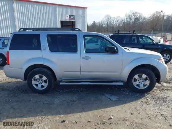 2012 Nissan Pathfinder LE with VIN 5N1AR1NNXCC626223, listed as a IAAI auction lot 41605858 with 234,382 mi miles. Bid and sale history available at carsss.com. Image 13.