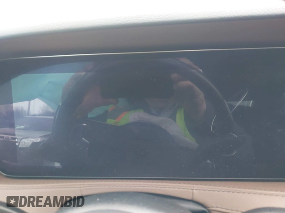 2019 Mercedes-Benz S 450 z VIN WDDUG6EB5KA466259, wystawiony jako IAAI lot #41187193 z przebiegiem Nie podano mil oraz . Historia ofert i sprzedaży dostępna na DreamBid. Obrazek 7.