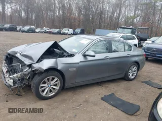 2015 BMW 5 Series 528i xDrive with VIN WBA5A7C57FD621303, listed as a IAAI auction lot 41903679 with 113,679 mi miles and . Bid and sale history available at DreamBid. Image 14.