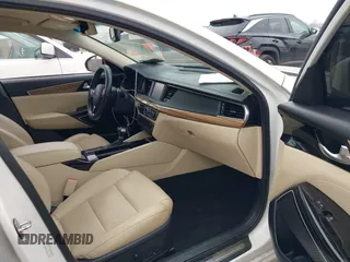2018 Kia Cadenza Premium with VIN KNALB4J12J5119675, listed as a IAAI auction lot 41679188 with 83,358 mi miles and . Bid and sale history available at DreamBid. Image 5.