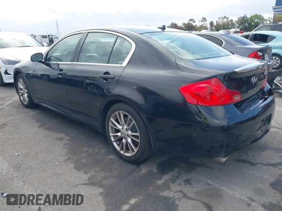 2008 Infiniti G35 Journey with VIN JNKBV61E98M222109, listed as a IAAI auction lot 42071416 with 216,507 mi miles. Bid and sale history available at carsss.com. Image 3.