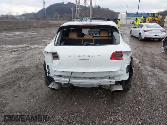 2018 Porsche Macan with VIN WP1AA2A51JLB11162, listed as a IAAI auction lot 41584797 with 72,892 mi miles and . Bid and sale history available at DreamBid. Image 17.