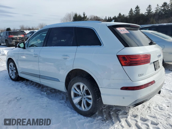 2019 Audi Q7 Premium Plus with VIN WA1LAAF7XKD013347, listed as a Copart auction lot 44849605 with 70,173 mi miles and Clean title. Bid and sale history available at DreamBid. Image 2.