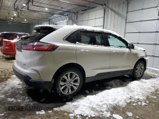 2022 Ford Edge Titanium with VIN 2FMPK4K93NBA63381, listed as a Copart auction lot 45031605 with 24,075 mi miles and Salvage Title. Bid and sale history available at carsss.com. Image 3.