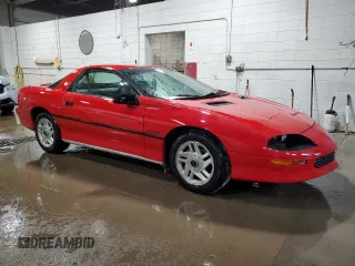 1994 Chevrolet Camaro z VIN 2G1FP22S0R2105030, wystawiony jako Copart lot #45131955 z przebiegiem 166 107 mil mil oraz Czysty tytuł • Clean title. Historia ofert i sprzedaży dostępna na DreamBid. Obrazek 4.