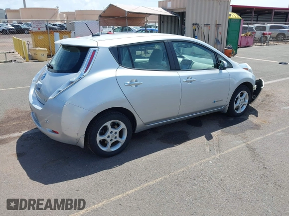 2015 Nissan LEAF S z VIN 1N4AZ0CP5FC307440, wystawiony jako IAAI lot #41940583 z przebiegiem 60 727 mil mil oraz . Historia ofert i sprzedaży dostępna na DreamBid. Obrazek 4.