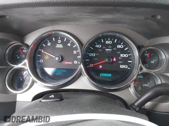 2009 Chevrolet Silverado 1500 LT with VIN 3GCEC23019G109676, listed as a IAAI auction lot 41947720 with 224,517 mi miles. Bid and sale history available at carsss.com. Image 7.