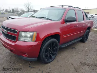 2007 Chevrolet Avalanche LTZ with VIN 3GNFK12327G250385, listed as a IAAI auction lot 42017322 with 243,674 mi miles. Bid and sale history available at carsss.com. Image 2.