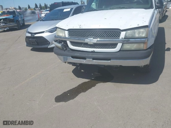 2003 Chevrolet Silverado 1500 LS with VIN 2GCEC19VX31124013, listed as a IAAI auction lot 41951895 with 1 mi miles. Bid and sale history available at carsss.com. Image 13.