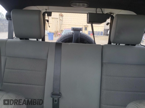 2008 Jeep Wrangler Unlimited Sahara with VIN 1J4GB59108L653823, listed as a Copart auction lot 56324635 with 170,831 mi miles and Clean title. Bid and sale history available at DreamBid. Image 10.