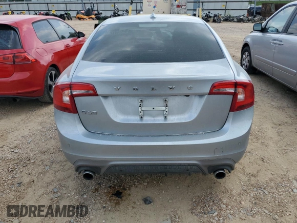 2017 Volvo S60 Dynamic with VIN YV126MFL0H2439547, listed as a Copart auction lot 65078673 with 207,624 mi miles. Bid and sale history available at carsss.com. Image 6.
