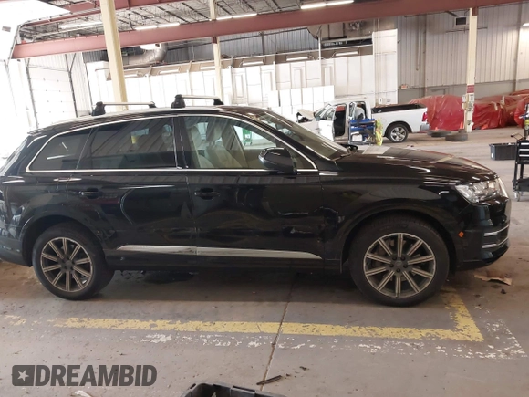 2019 Audi Q7 Premium Plus with VIN WA1LAAF73KD020866, listed as a IAAI auction lot 42283283 with 68,614 mi miles and . Bid and sale history available at DreamBid. Image 13.