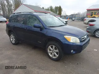 2007 Toyota RAV4 Limited with VIN JTMBD31V276022825, listed as a IAAI auction lot 41923374 with 228,772 mi miles. Bid and sale history available at carsss.com. Image 1.