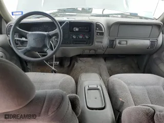 1999 Chevrolet Tahoe with VIN 1GNEC13R6XR150124, listed as a Copart auction lot 70630524 with 238,990 mi miles and Salvage Title. Bid and sale history available at carsss.com. Image 8.
