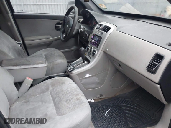 2005 Chevrolet Equinox LS with VIN 2CNDL13F756080907, listed as a IAAI auction lot 41475403 with 180,189 mi miles. Bid and sale history available at carsss.com. Image 5.