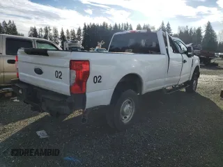2020 Ford F-250 XL z VIN 1FT7X2B66LEE96811, wystawiony jako Copart lot #87681655 z przebiegiem 59 013 mil mil oraz Szkoda całkowita • Salvage title. Historia ofert i sprzedaży dostępna na DreamBid. Obrazek 3.