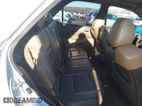 2006 Acura MDX with VIN 2HNYD18296H528721, listed as a IAAI auction lot 41206117 with 164,332 mi miles. Bid and sale history available at carsss.com. Image 8.