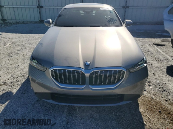 2024 BMW 5 Series 530i xDrive with VIN WBA53FJ04RCS54236, listed as a Copart auction lot 88450195 with 10,414 mi miles and Clean Title. Bid and sale history available at carsss.com. Image 5.