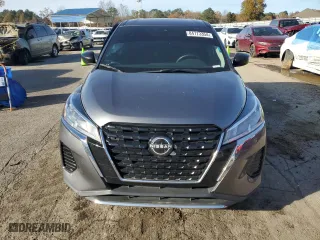2022 Nissan Kicks S with VIN 3N1CP5BV9NL521374, listed as a Copart auction lot 84773354 with 34,984 mi miles and Salvage Title. Bid and sale history available at carsss.com. Image 5.